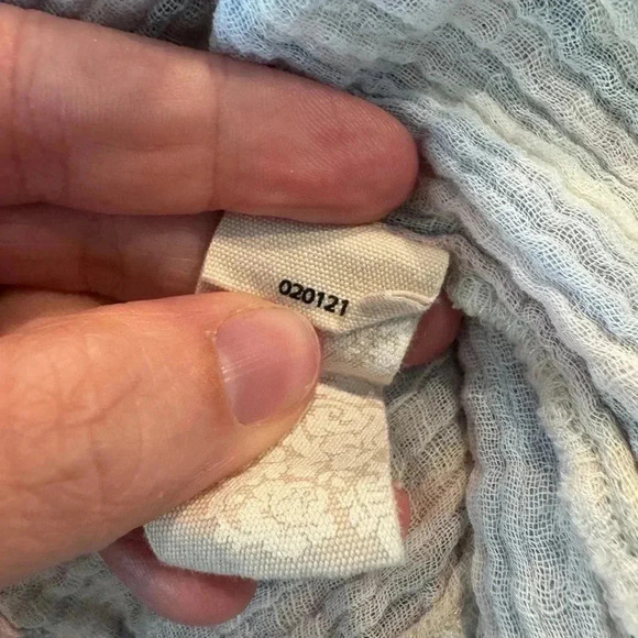 Soft Surroundings Cotton Long Sleeve‎ Button Down Shirt Striped Hi Lo Top Medium - Picture 8 of 8